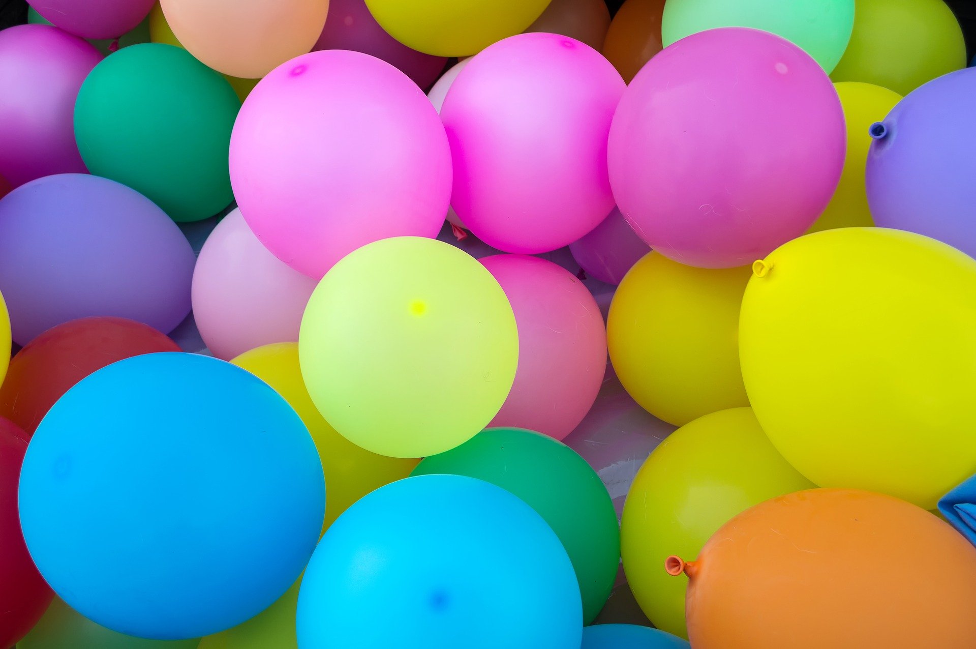 balloons-1869790_1920